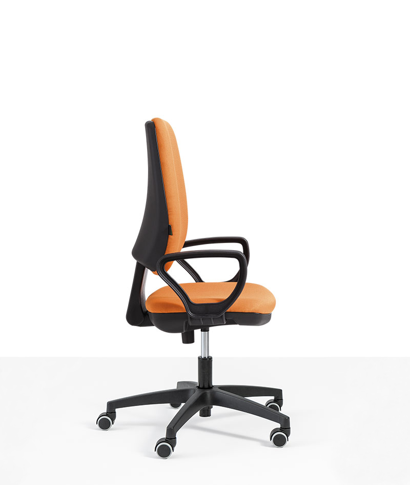 seduta orion orange alta operativa artigianale di design per ufficio vista3 laterale moschella